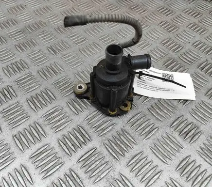 Porsche Panamera (971) Electric auxiliary coolant/water pump 06H121601P