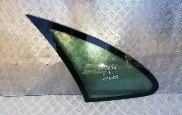Citroen Xsara Picasso Rear side window