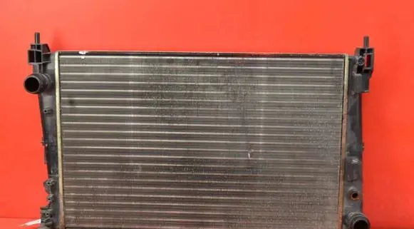 Coolant radiator