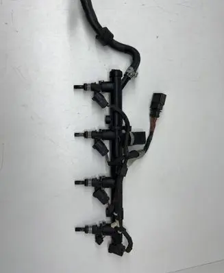 Audi A3 S3 8V Fuel injectors set 06L906031A 06K133681A 06L971627A