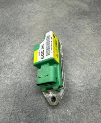 Volkswagen Touran I Airbag deployment crash/impact sensor YDB100310 A0050 PFT9J30DML7