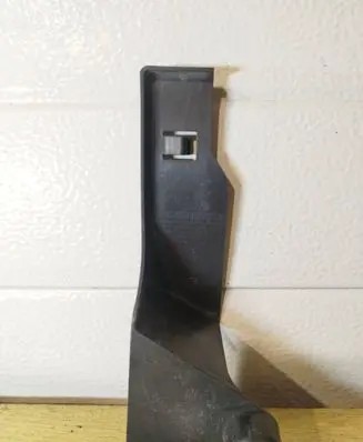 Mercedes-Benz Sprinter W906 Radiator mount bracket A9065051188