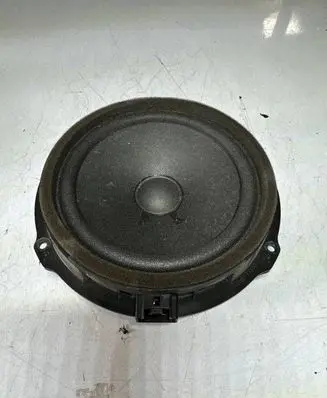 Ford Focus Front door speaker AA6T18808AA