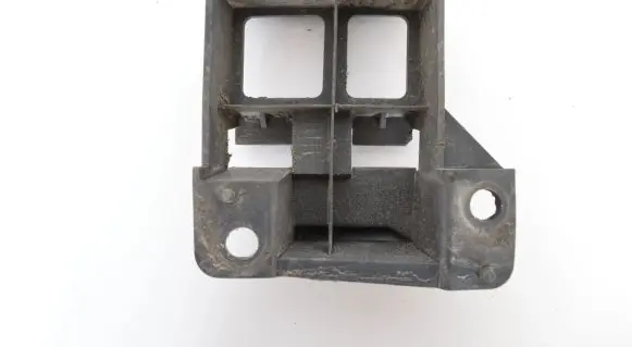 Mercedes-Benz Sprinter W906 Front bumper mounting bracket A9068850263