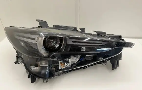 Mazda CX-5 II Headlight/headlamp 3917424300