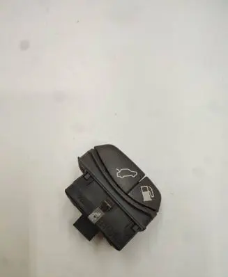 Tailgate opening switch