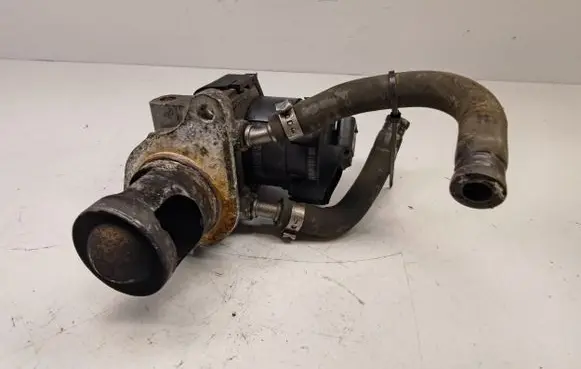 BMW 3 E92 E93 EGR valve 7805447 11717805447 7810871