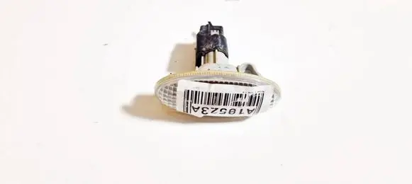 Mazda 3 II Front fender indicator light 