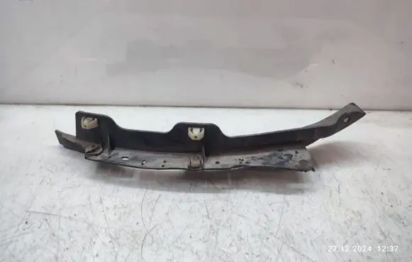 Audi A5 8T 8F Front mudguard 8T0853887F