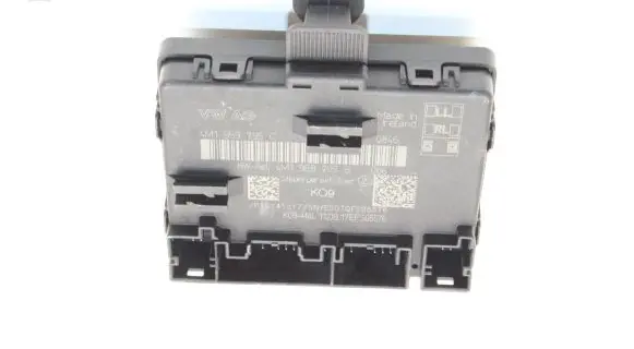 Audi A8 S8 D5 Door control unit/module 4M1959795C