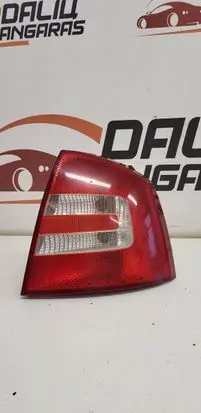 Skoda Octavia Mk2 (1Z) Rear/tail lights 1Z5945
