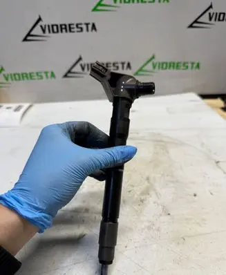 Mazda 6 Fuel injector