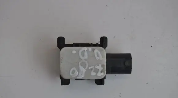Mercedes-Benz R W251 Airbag deployment crash/impact sensor A0038202826