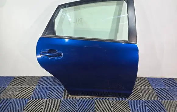 Toyota Prius (XW20) Rear door PAINTCODE8M6
