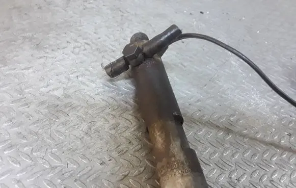 Seat Leon (1M) Fuel injector 038130202e