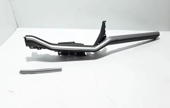 Volkswagen Touareg III Panel trim 761863041