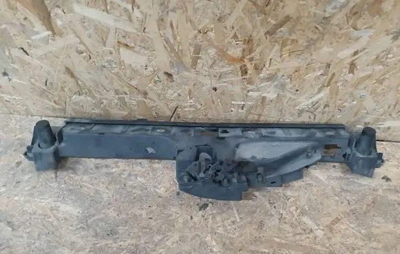Top upper radiator support slam panel