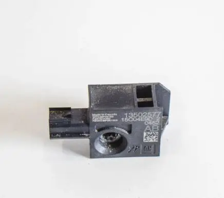 Chevrolet Volt I Airbag deployment crash/impact sensor 13502577