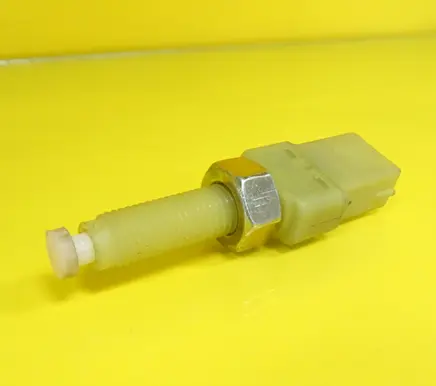 Volkswagen Golf II Brake pedal sensor switch 443945515