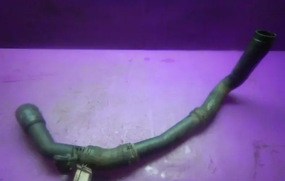 Ford Galaxy Intercooler hose/pipe Ym2110C352EA