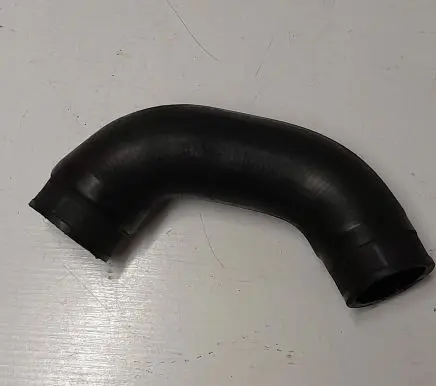 Audi A4 S4 B6 8E 8H Intercooler hose/pipe