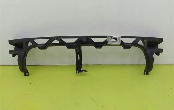 Volkswagen PASSAT B5.5 Front bumper cross member 
