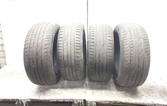 Renault Trafic III (X82) R18 summer tire 23550R18