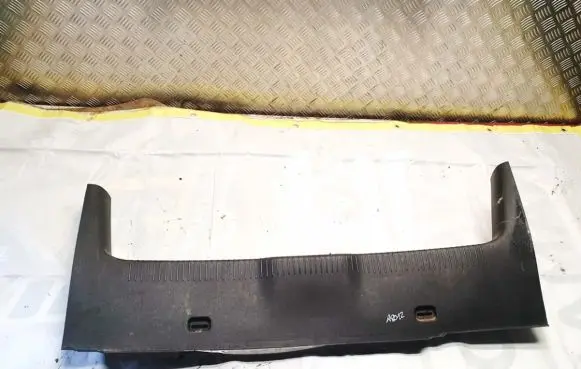 Volkswagen Golf IV Other trunk/boot trim element 1j6863459c