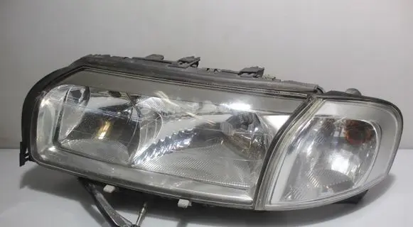 Volvo S80 Headlight/headlamp