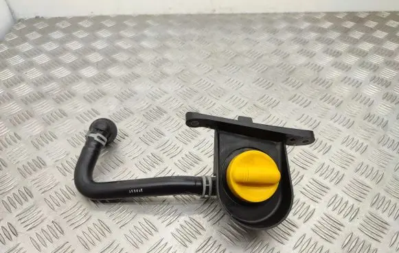 Renault Scenic IV - Grand scenic IV Oil fill pipe 152599140R