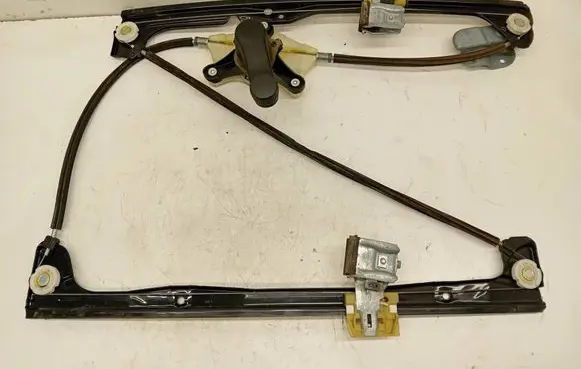 Volkswagen Caddy Front door manual window regulator 