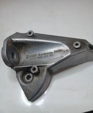 Audi A6 S6 C6 4F Engine mounting bracket 8D0399113AT
