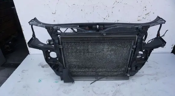 Seat Exeo (3R) Front piece kit PASPRZEDNI