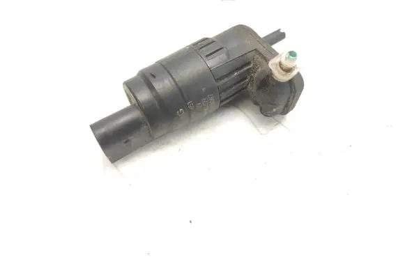 Volkswagen Golf Plus Windscreen/windshield washer pump 1K6955651