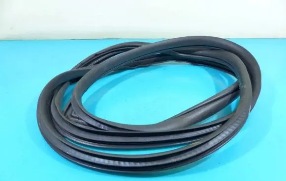 Mazda CX-9 Rubber seal rear door IMPRK1202148