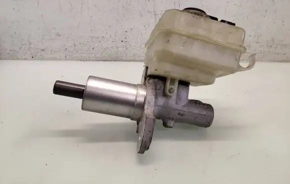 BMW 5 E60 E61 Master brake cylinder 