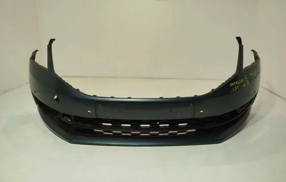 Skoda Octavia Mk3 (5E) Front bumper