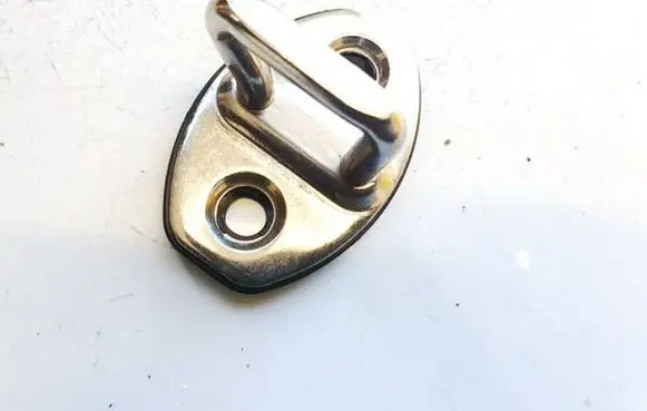 Cupra Born Front door lock loop/hook striker 10a837033