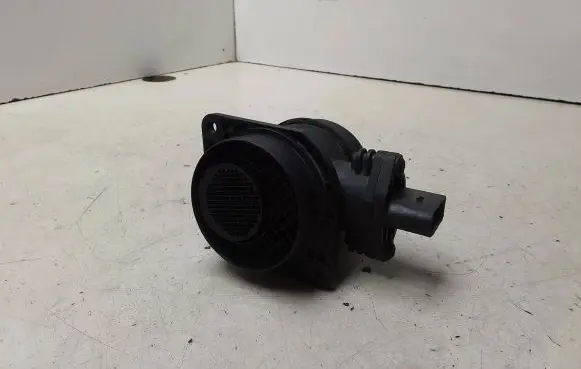 Volkswagen PASSAT B6 Mass air flow meter 038906461B 0281002531