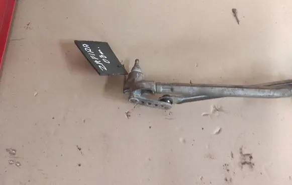Opel Zafira A Front wiper linkage and motor 404496