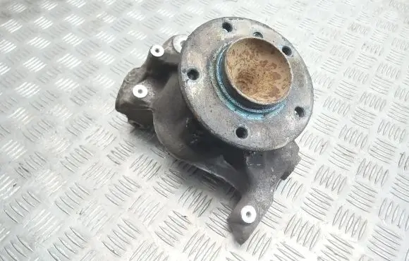 BMW 1 E81 E87 Front wheel hub spindle knuckle 6764443