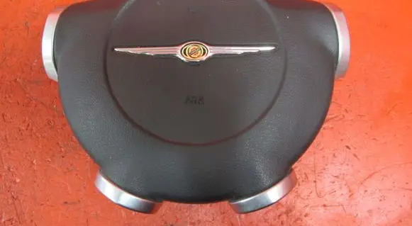 Chrysler Crossfire Steering wheel airbag