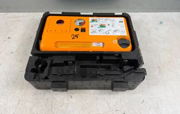 Peugeot 3008 I Tool set 9672614580
