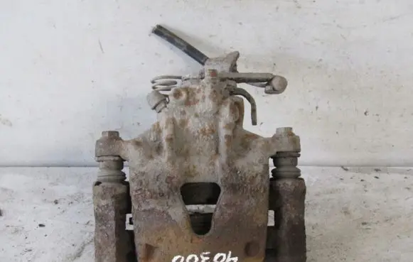 Opel Movano A Rear brake caliper