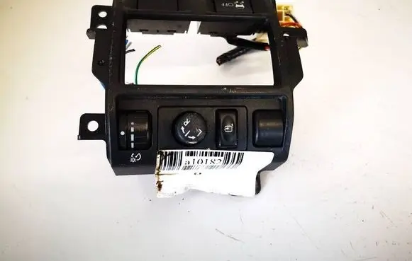 Subaru Outback Wing mirror switch 83005fg000