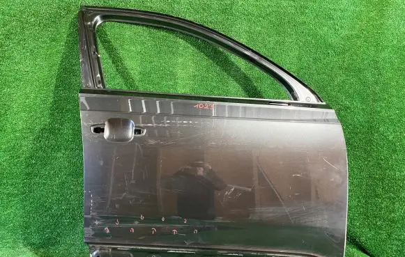 Audi Q7 4M Front door 4M0831052G