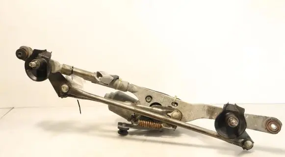 Front wiper linkage and motor