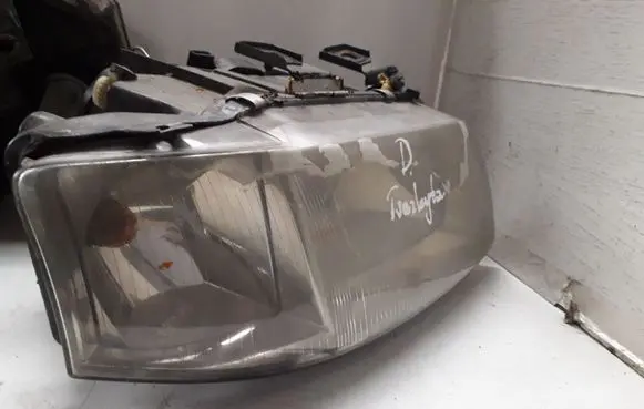 Audi A6 S6 C5 4B Headlight/headlamp