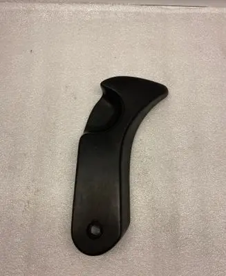 BMW 5 E39 Engine bonnet (hood) release handle 8226621