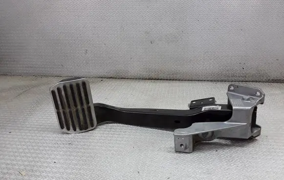 Volkswagen Phaeton Brake pedal 3D1723139